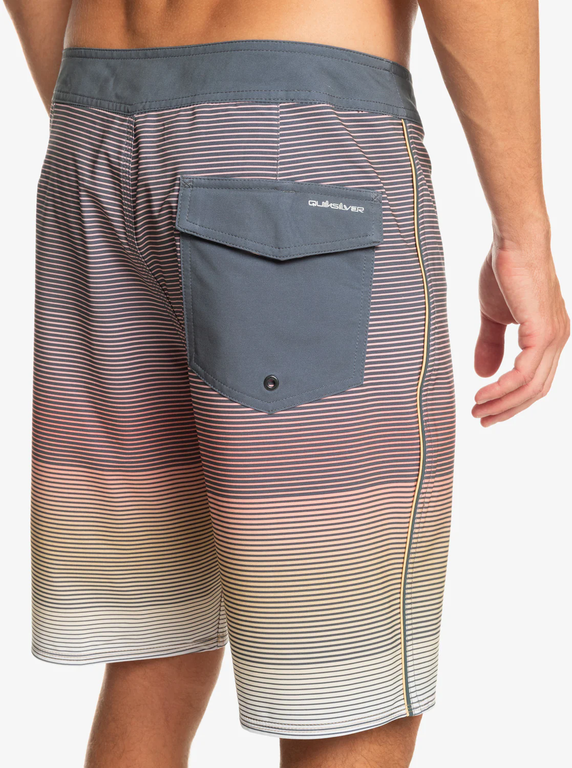 Quiksilver Short Massive 20 Po -Homme – Image 3